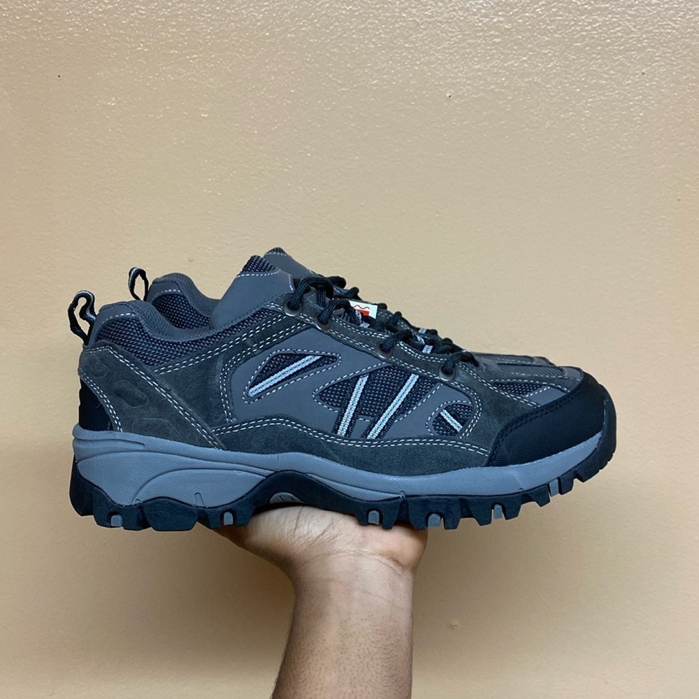 Khombu Hiking Sneakers NEW